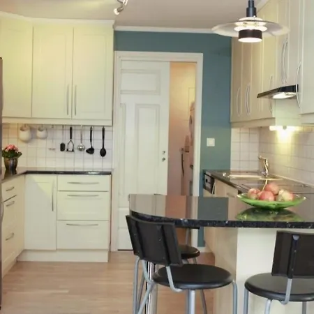 Villa Renovated 4-bedroom